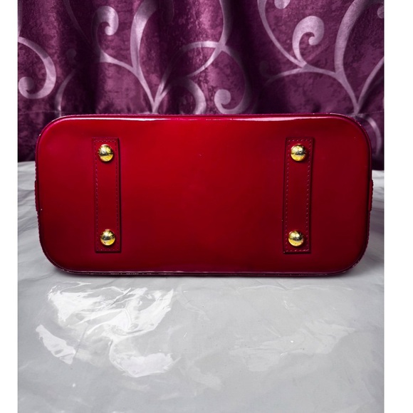 Louis Vuitton Red Patent Leather Alma - Picture 11 of 16